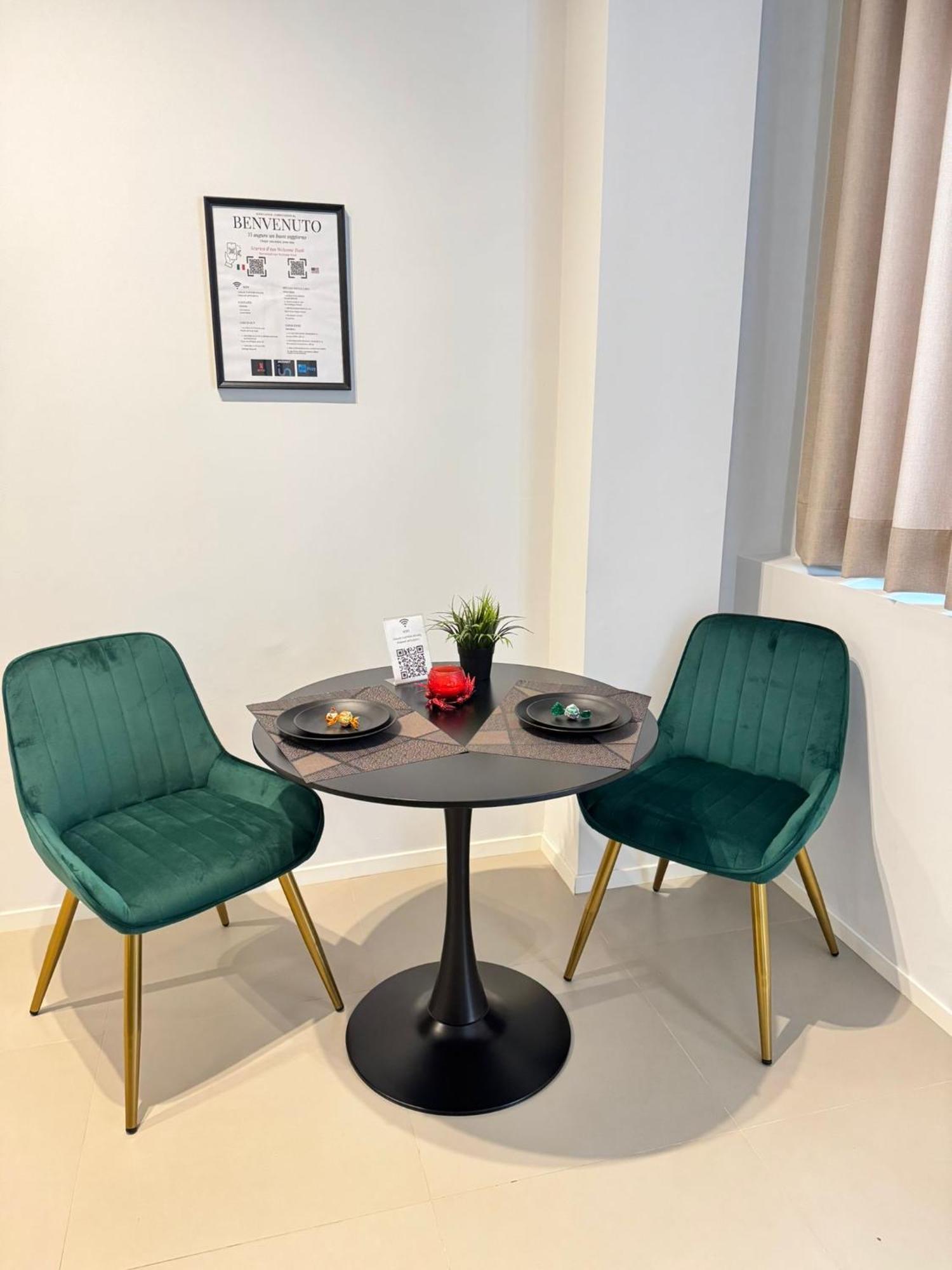 Luxury Apartment - Suite Cavour Bari Kültér fotó