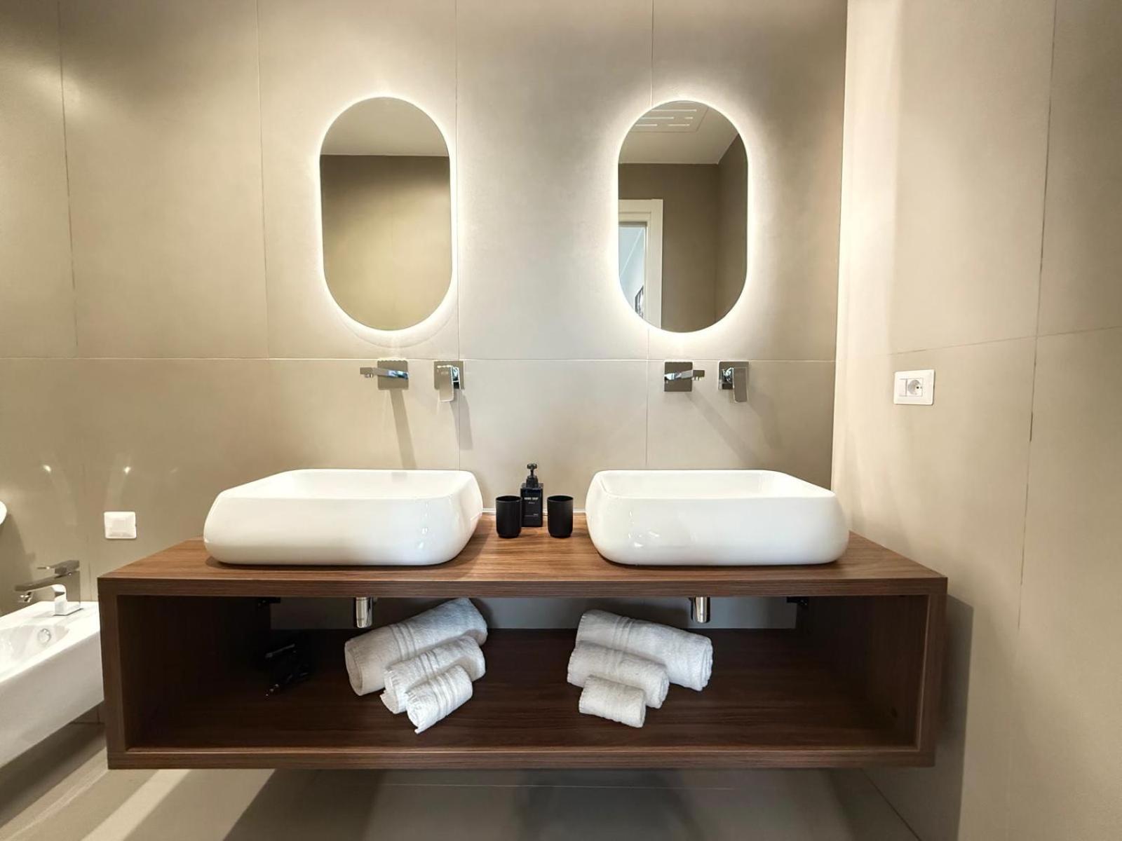 Luxury Apartment - Suite Cavour Bari Kültér fotó