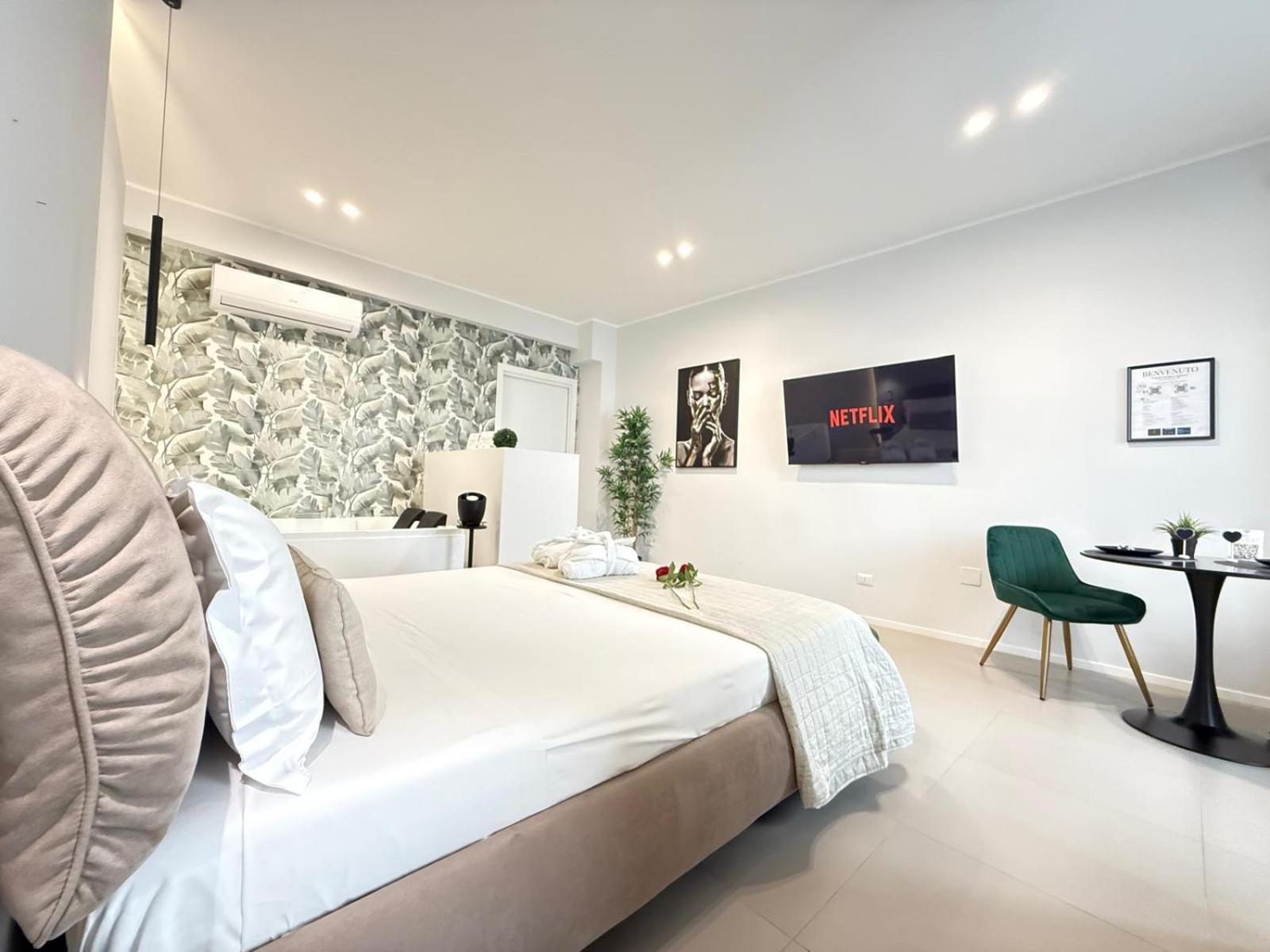 Luxury Apartment - Suite Cavour Bari Kültér fotó
